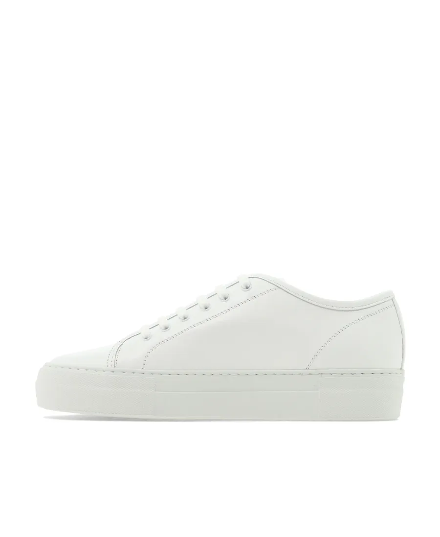 Logo Sports Shoes With Thick Soles And Low Uppers