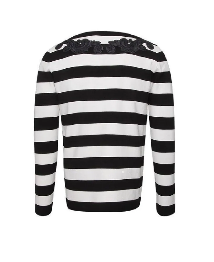 Matching Color Round-Neck Sweater