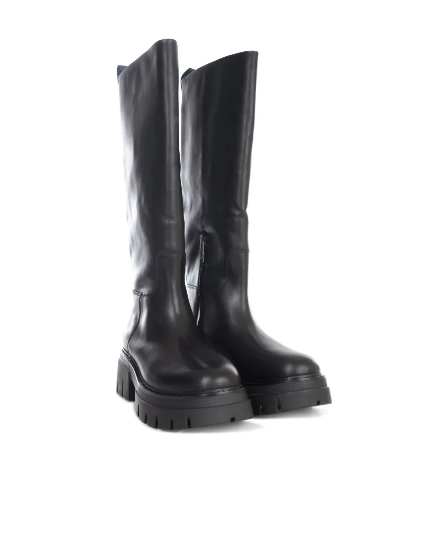 Logo Boots