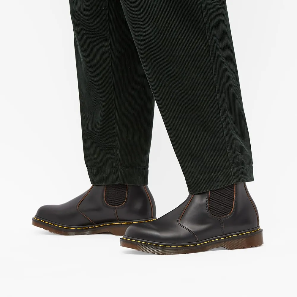 Logo Boots