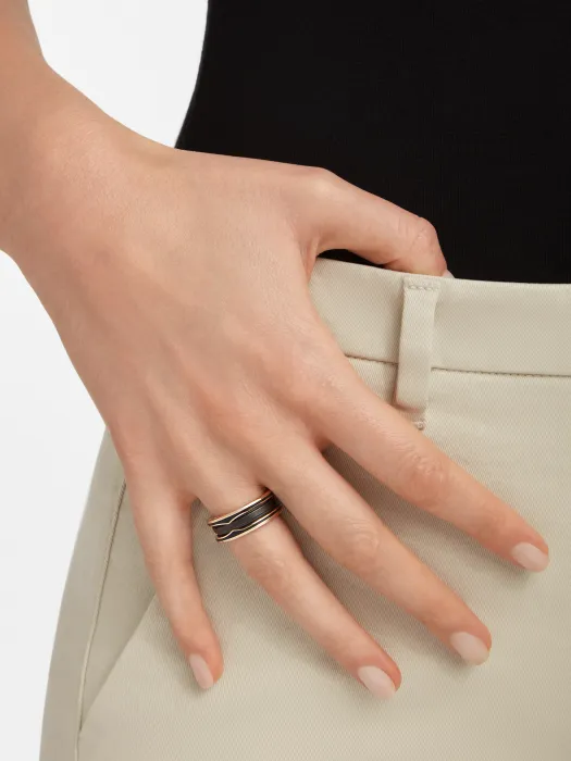 Logo Ring