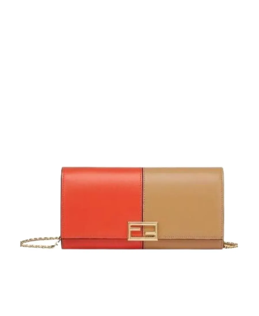 Baguette Logo Details Chain Wallet