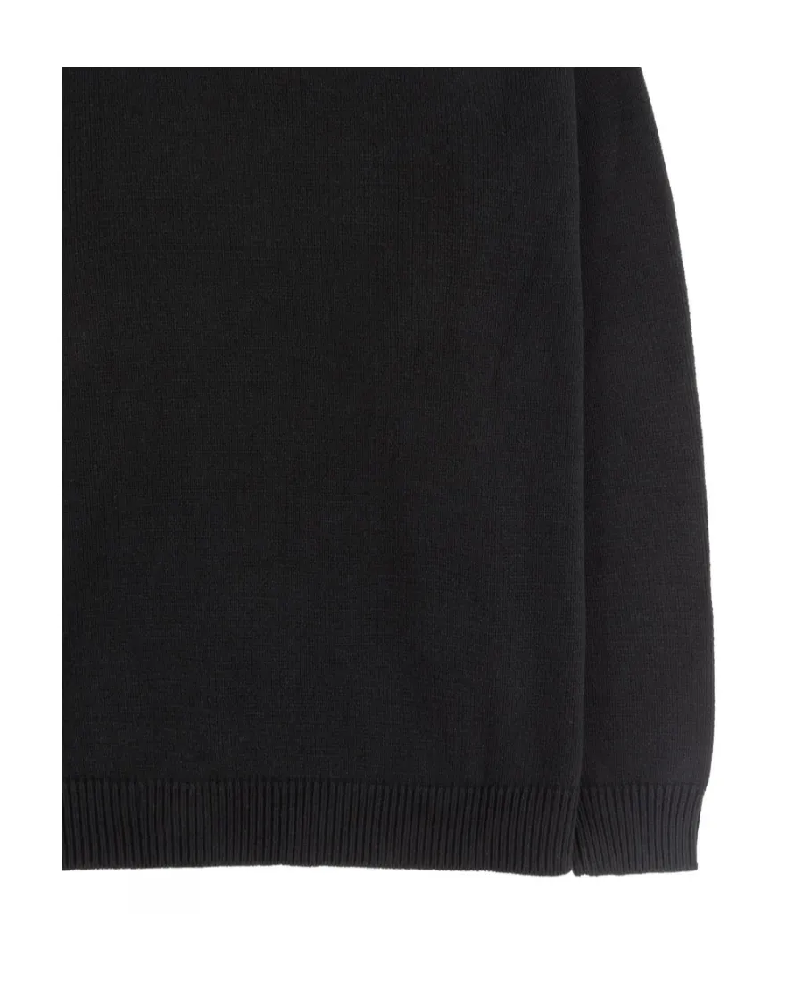 Black Long-Sleeved Pullover