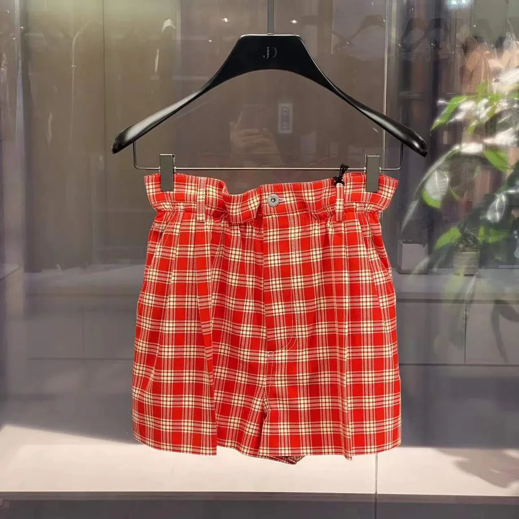 Check Shorts