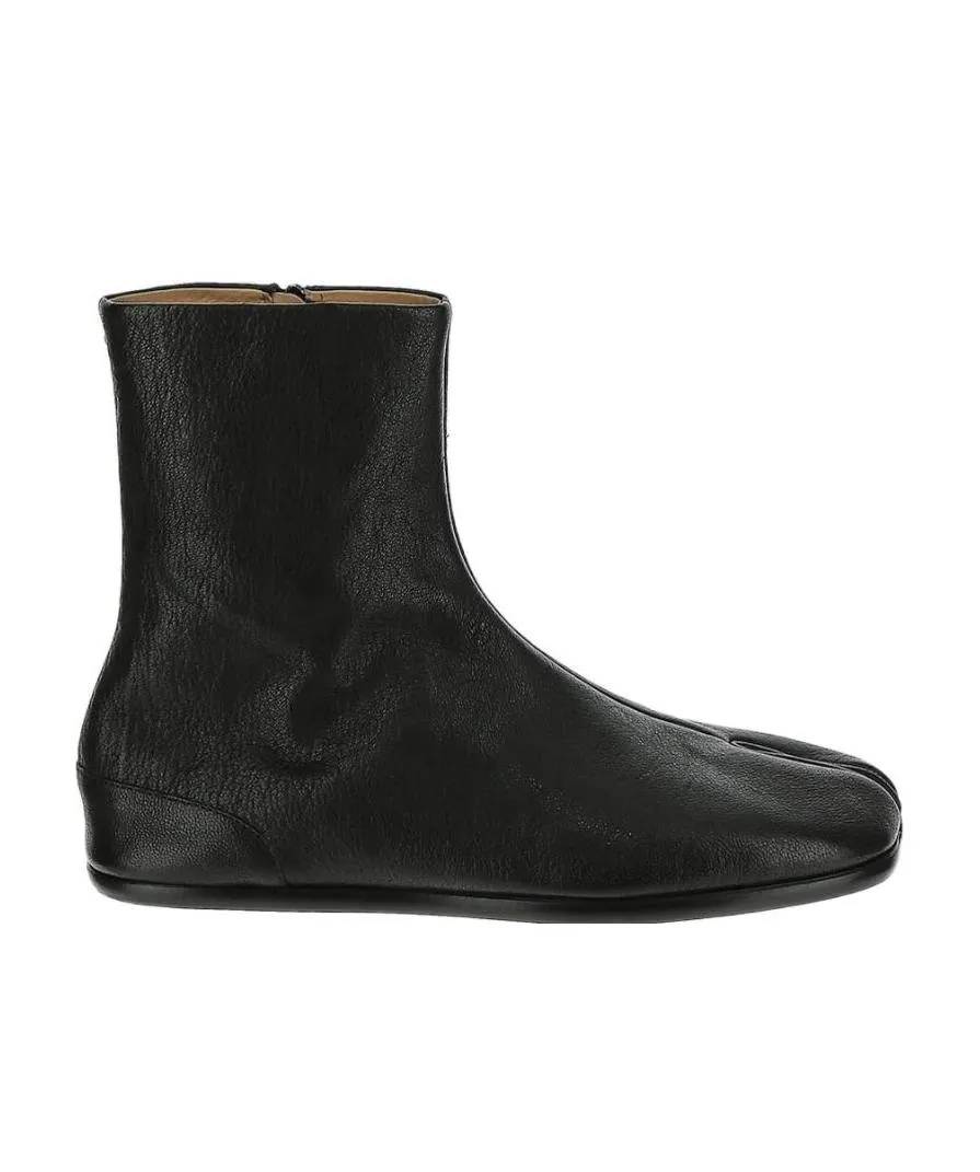 Maison Margiela Tabi Toe Flat Ankle Boots