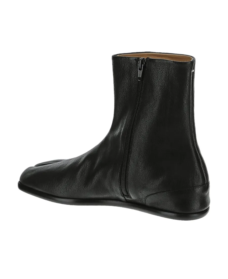 Maison Margiela Tabi Toe Flat Ankle Boots
