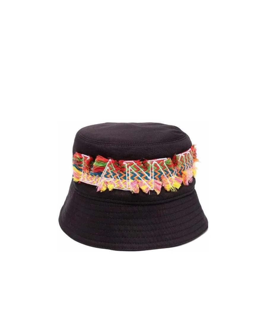 Patch-Detail Bucket Hat
