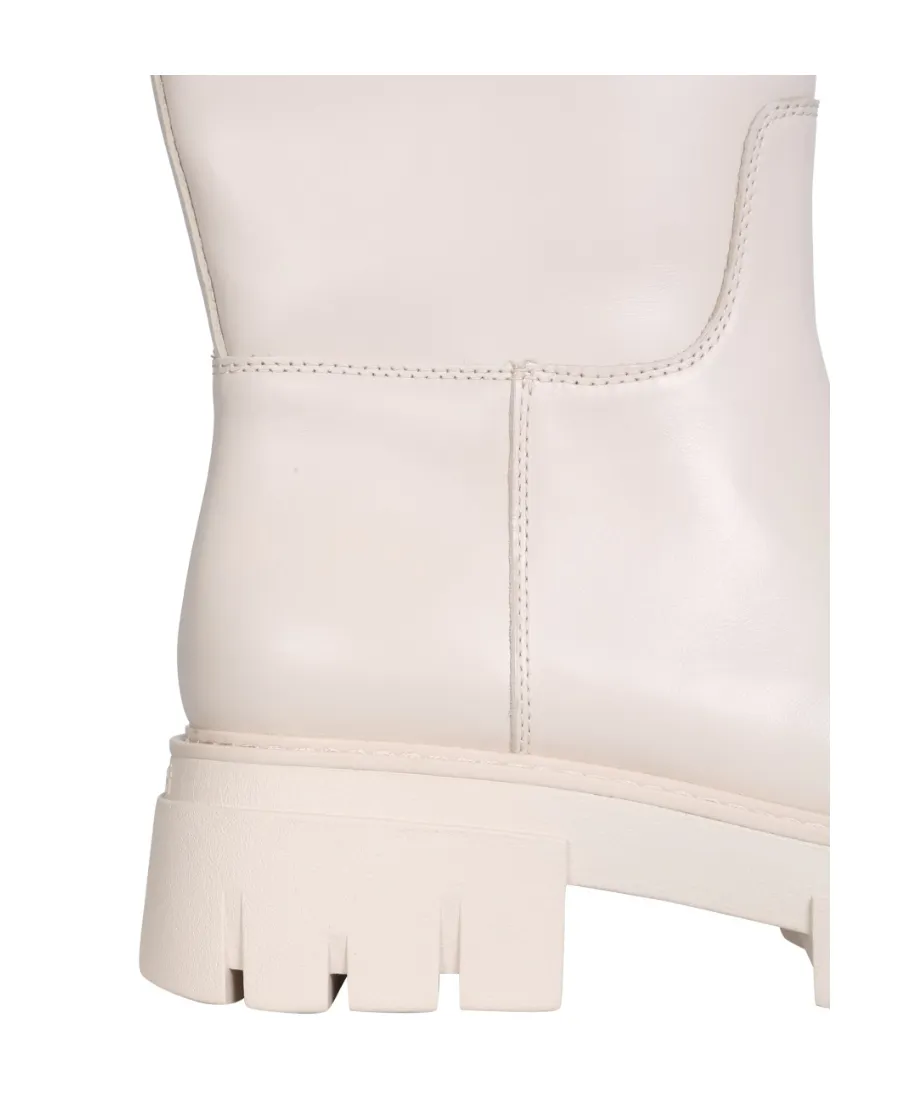 Logo Boots