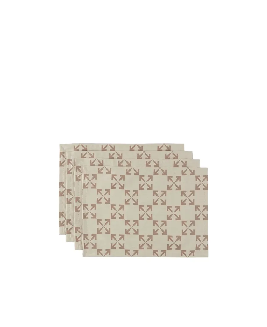 Set Of Four Arrows Pattern Place Mats