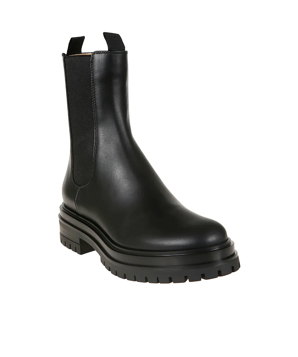Round-Head Short Boots