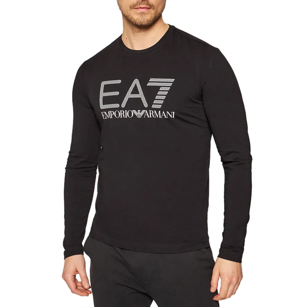 T-Shirt With Round Neck And Long Sleeves