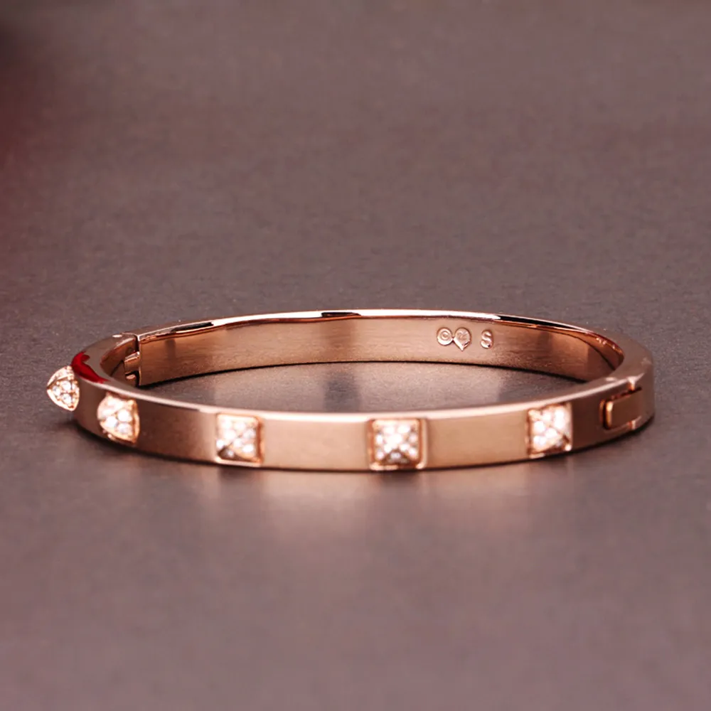 Glass-Embellished Bracelet