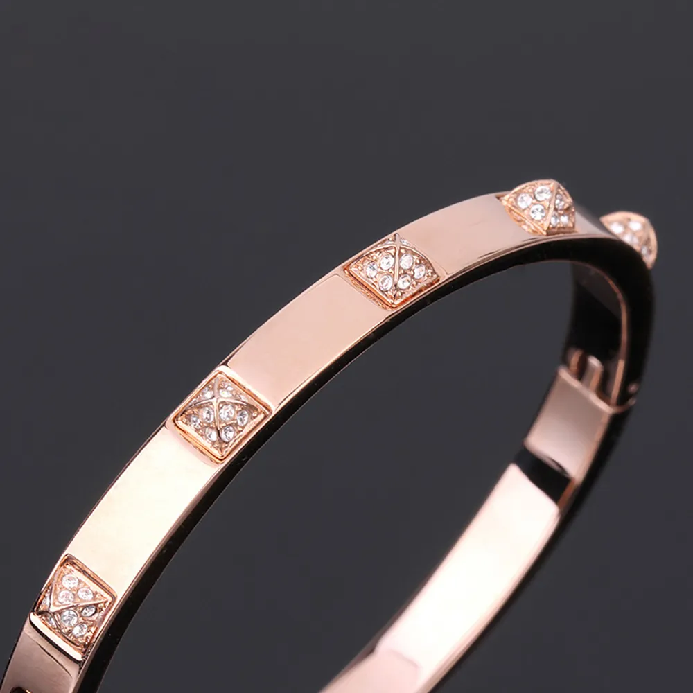 Glass-Embellished Bracelet