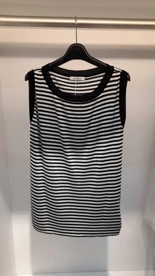 Sleeveless Vest