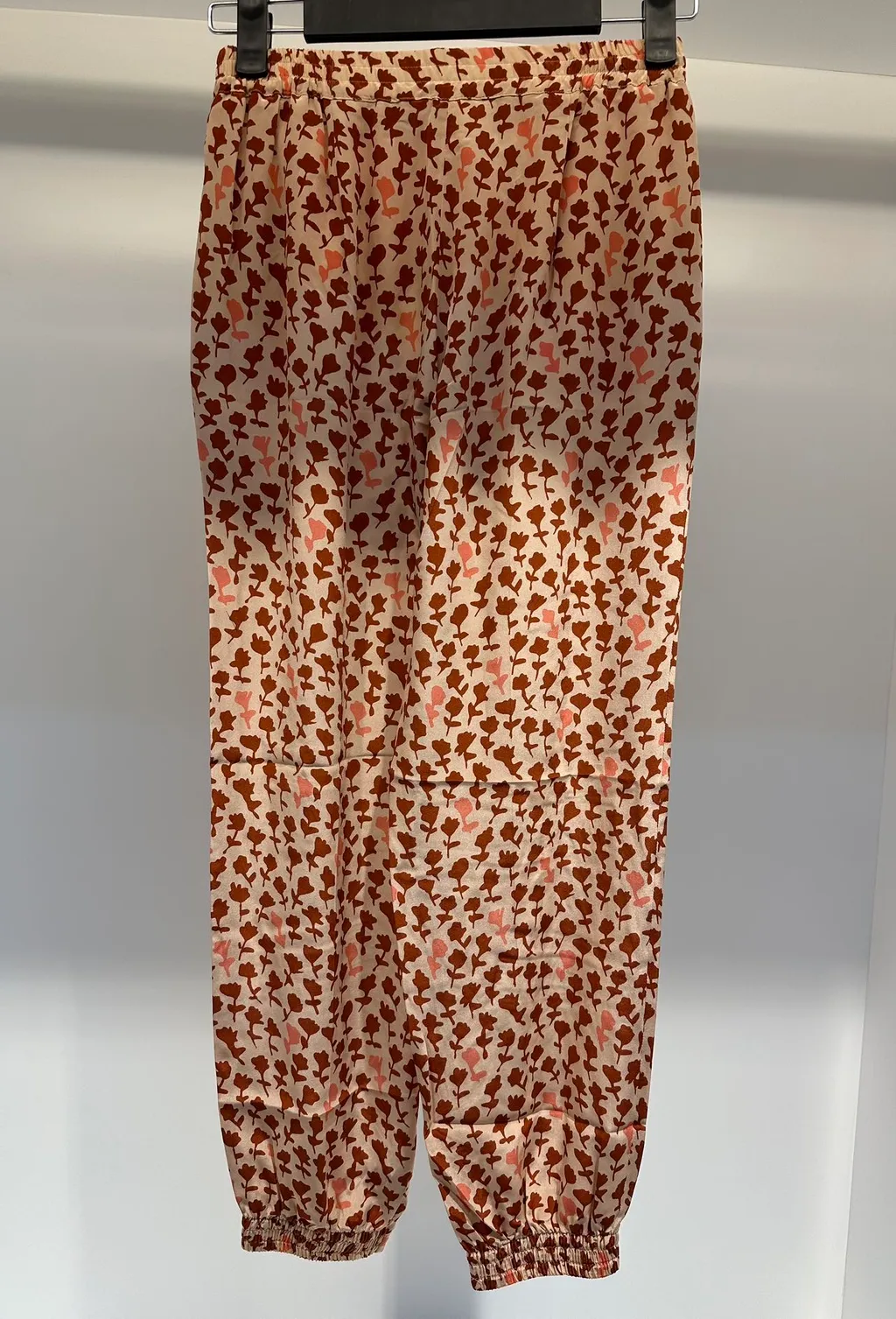Elastic Waist Casual Pants