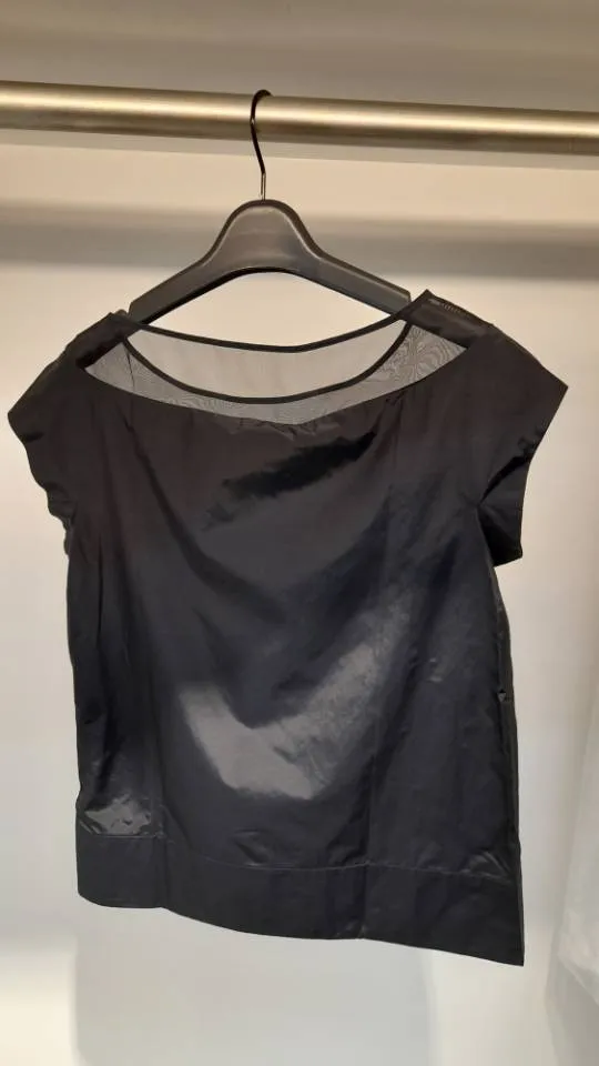 Short-Sleeved T-Shirt