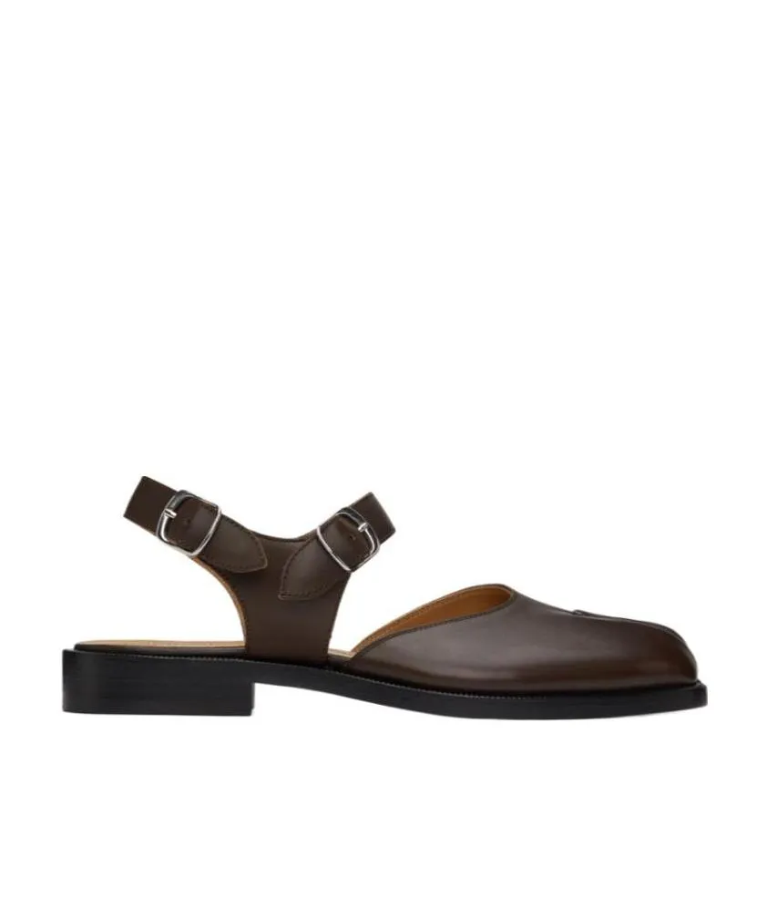 Logo Shoes With Bare Heels
