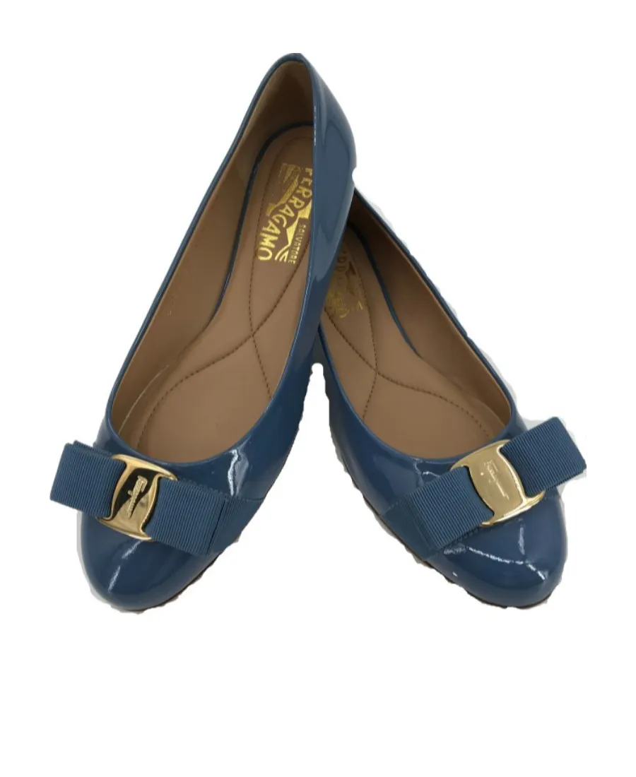Logo Details Ballet Shoes