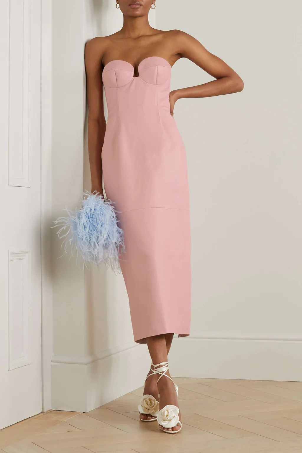 Breast-Wiped Medium-Length Dress
