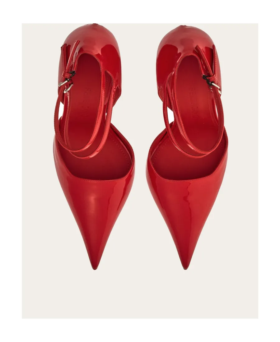 Pointed Heels