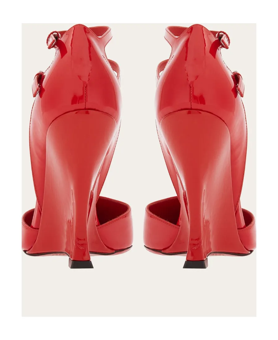 Pointed Heels