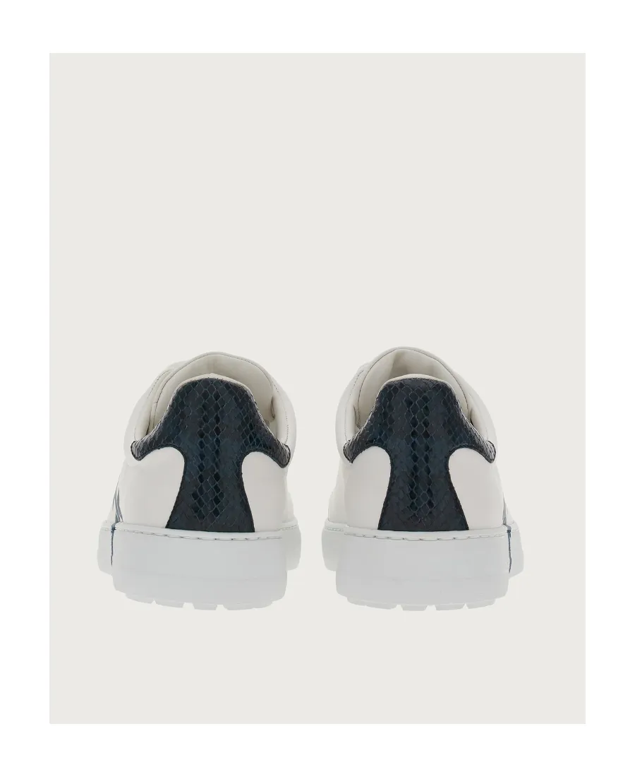 Low-Top Sports Shoes