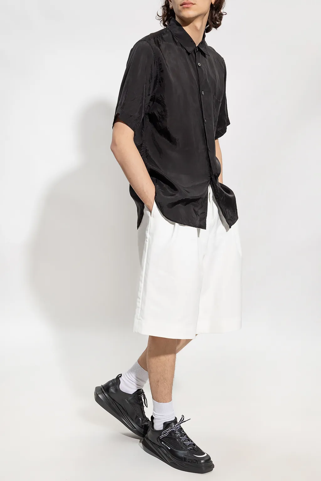 Pleated Wide-Leg Bermuda Shorts