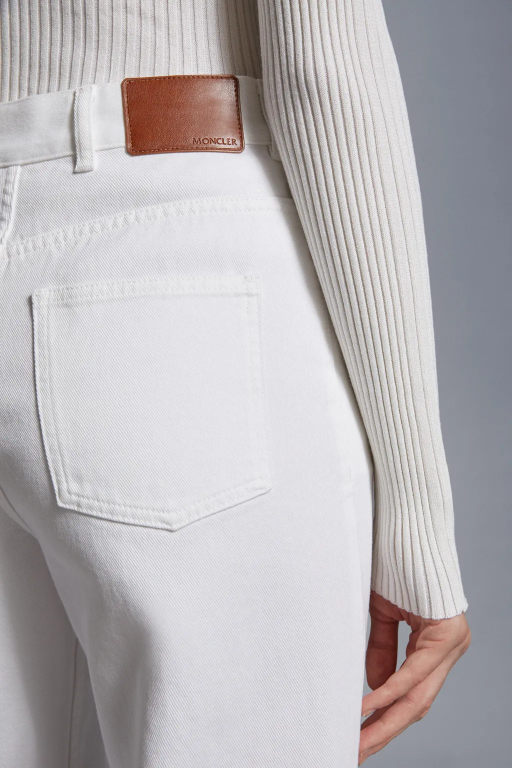 Moncler Logo Patch Straight-Leg Trousers