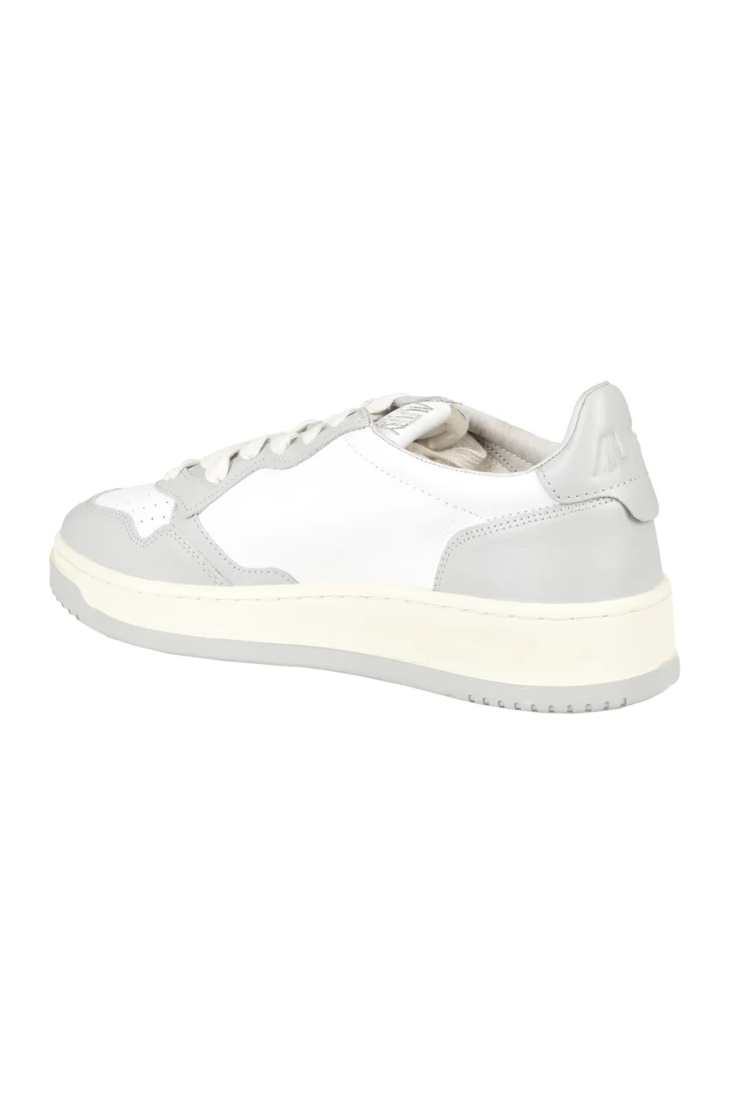 Low-Cut Skate Shoes