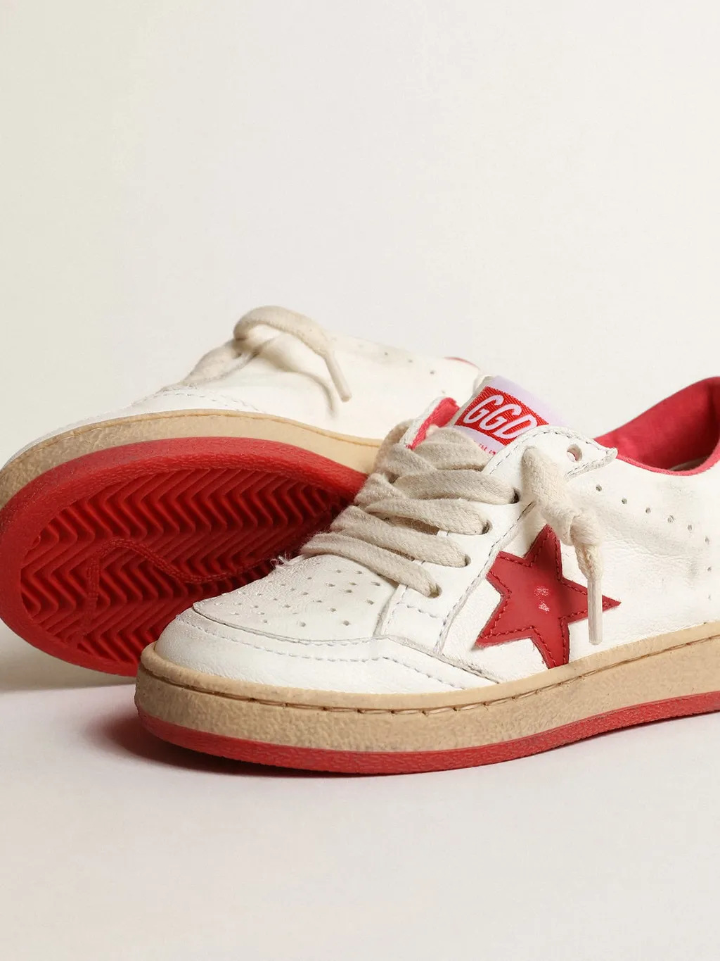 Golden Goose Kids Round Toe Lace-Up Sneakers