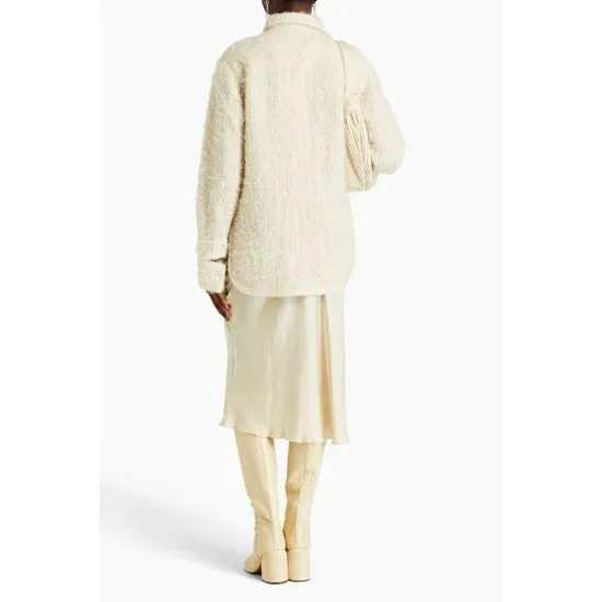 Button Long-Sleeved Shirt