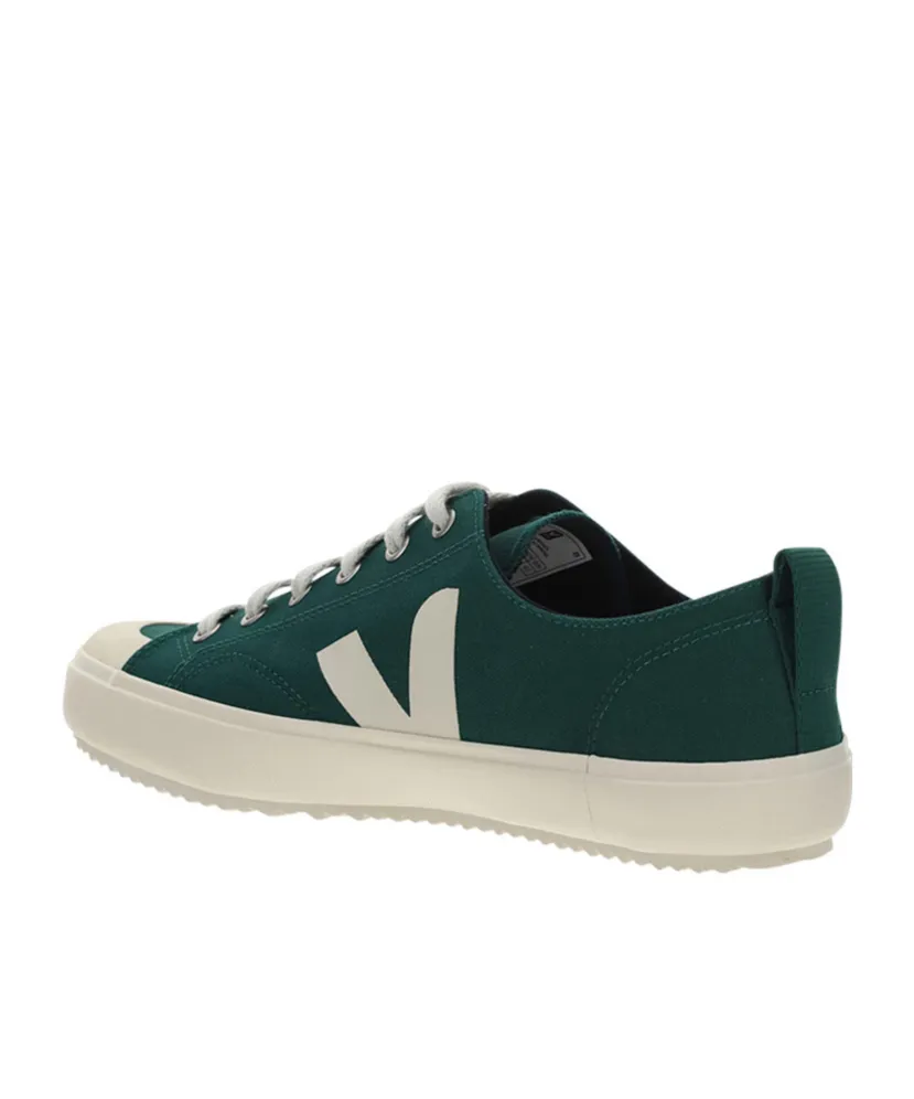 Nova Low-Top Sneakers