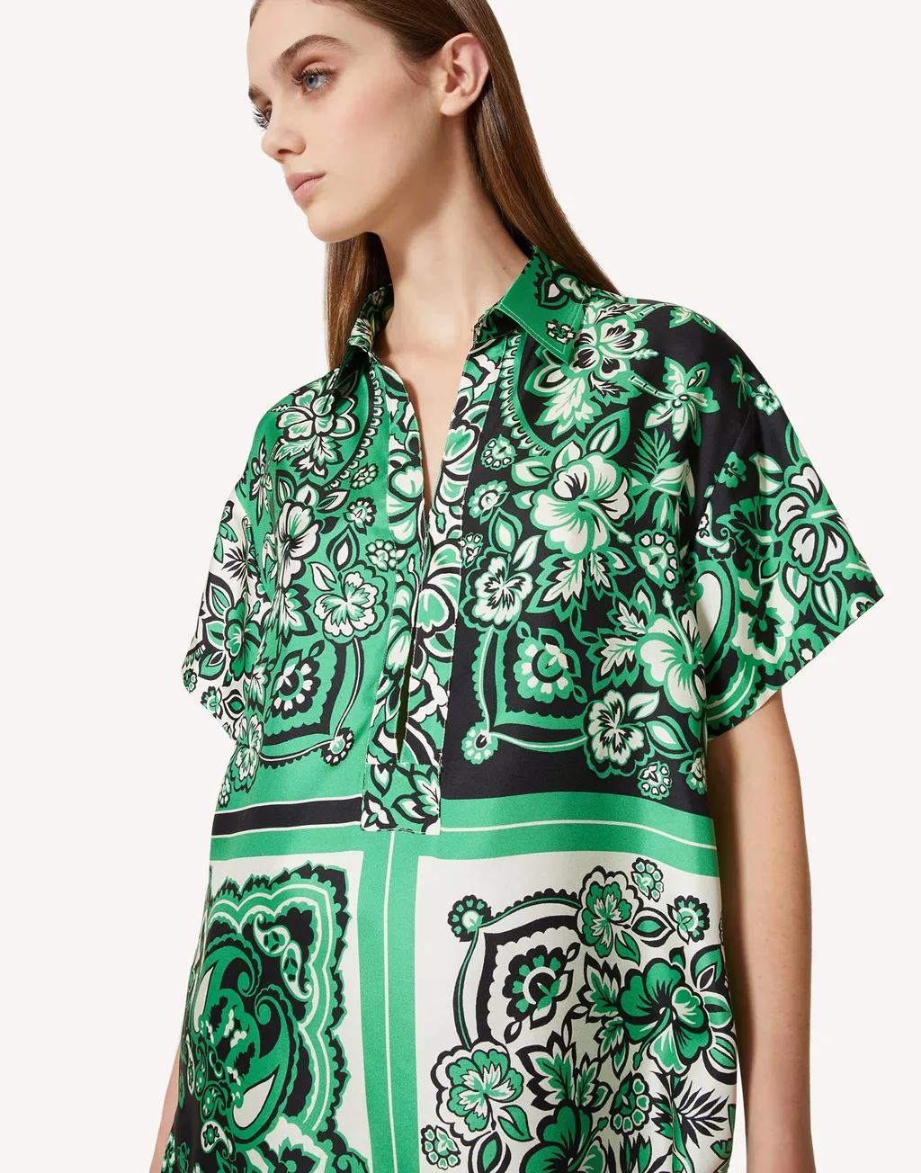 Redvalentino Bandana Printed Short-Sleeved Shirt