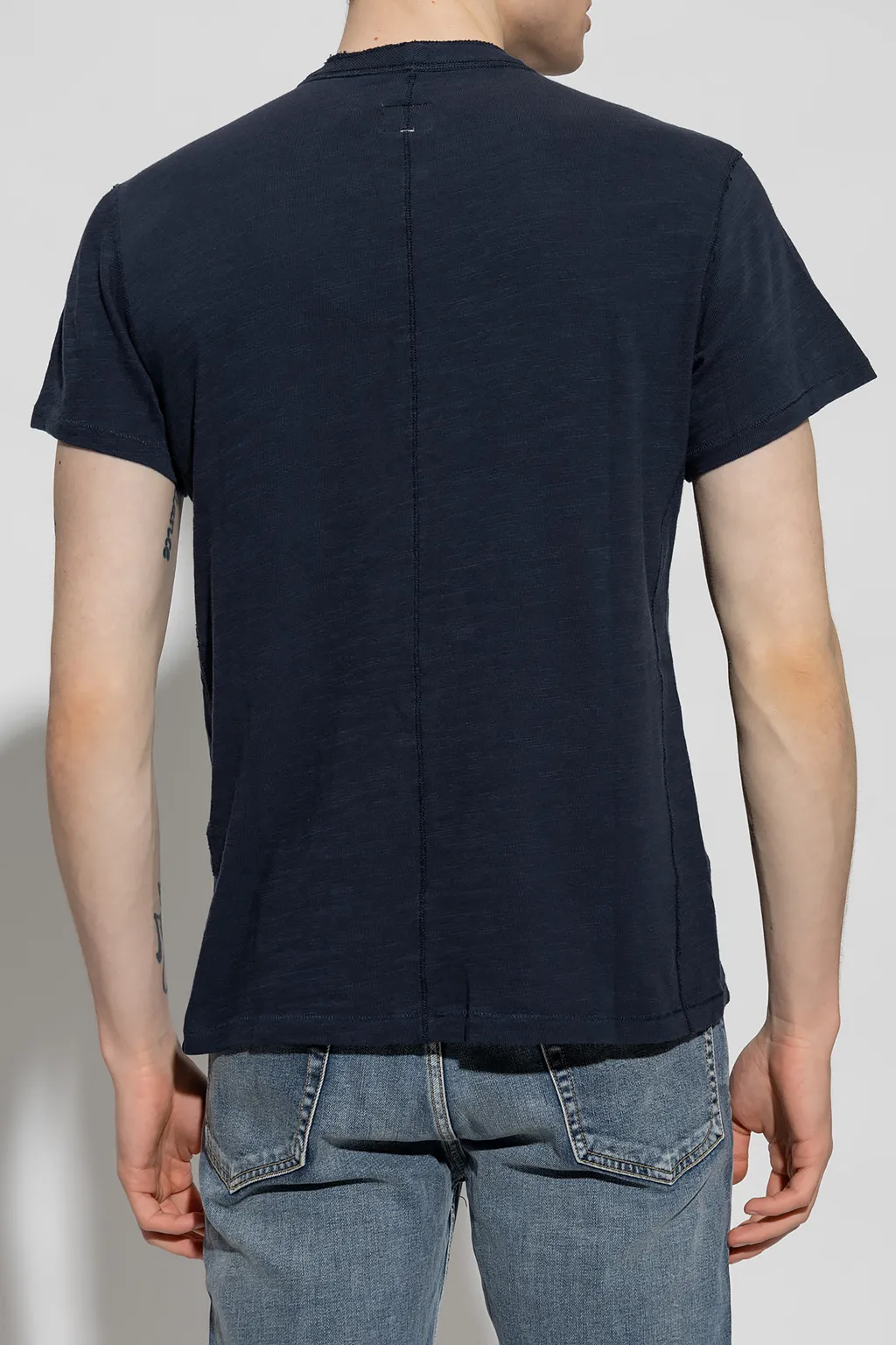 Item O-Neck Short-Sleeved T-Shirt