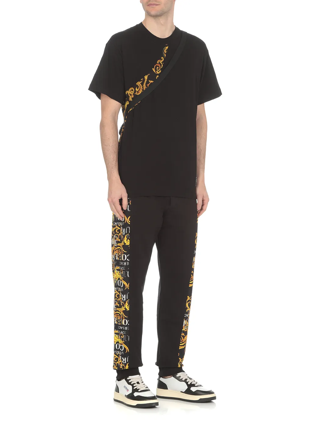 T-Shirt With Round Neck And Short Sleeves