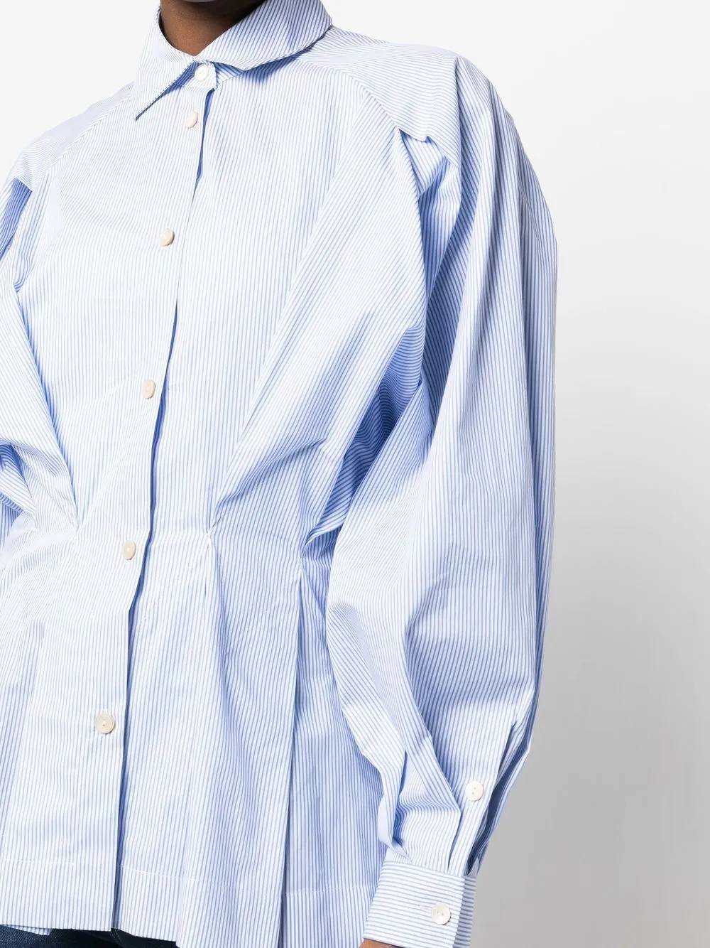 Long-Sleeved Vertical Shirt