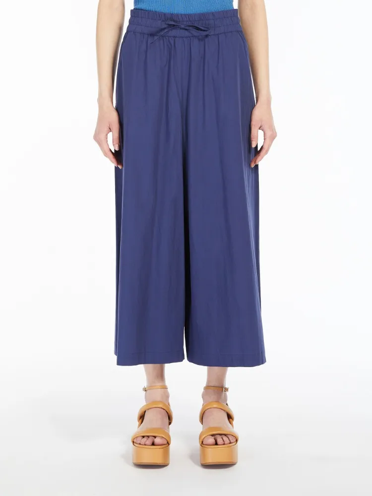 Wide-Legged Casual Pants
