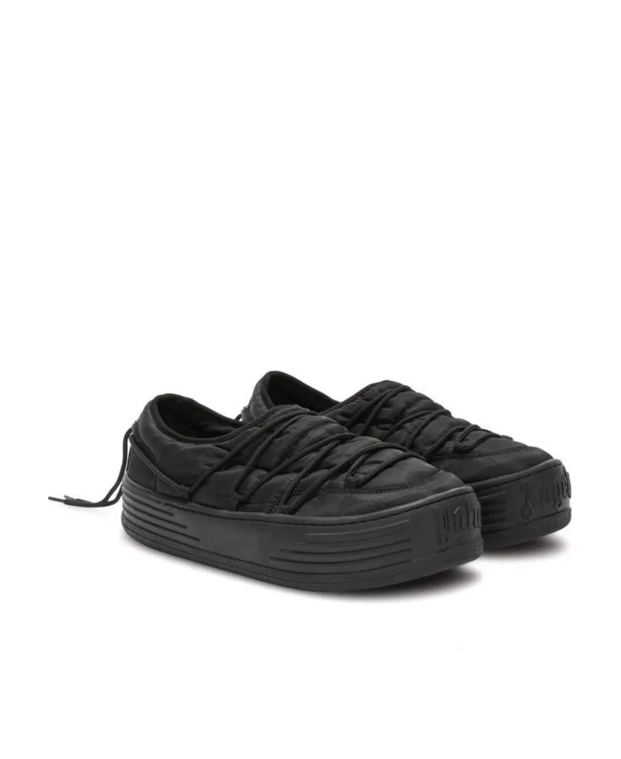 Snow Puffed Sneakers