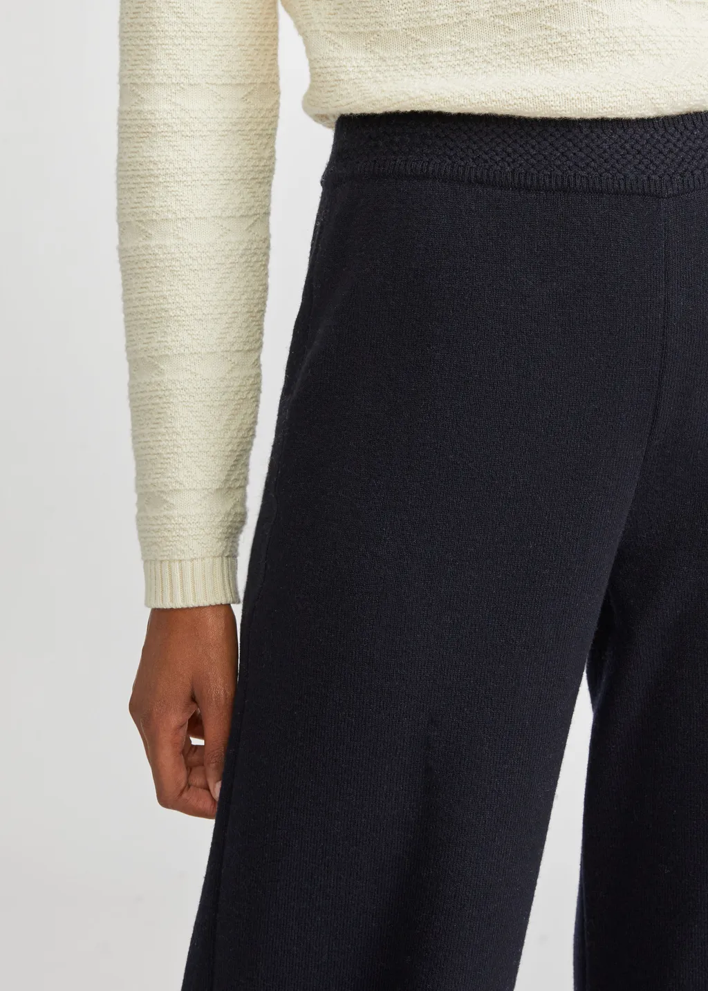 Wide-Legged Casual Pants