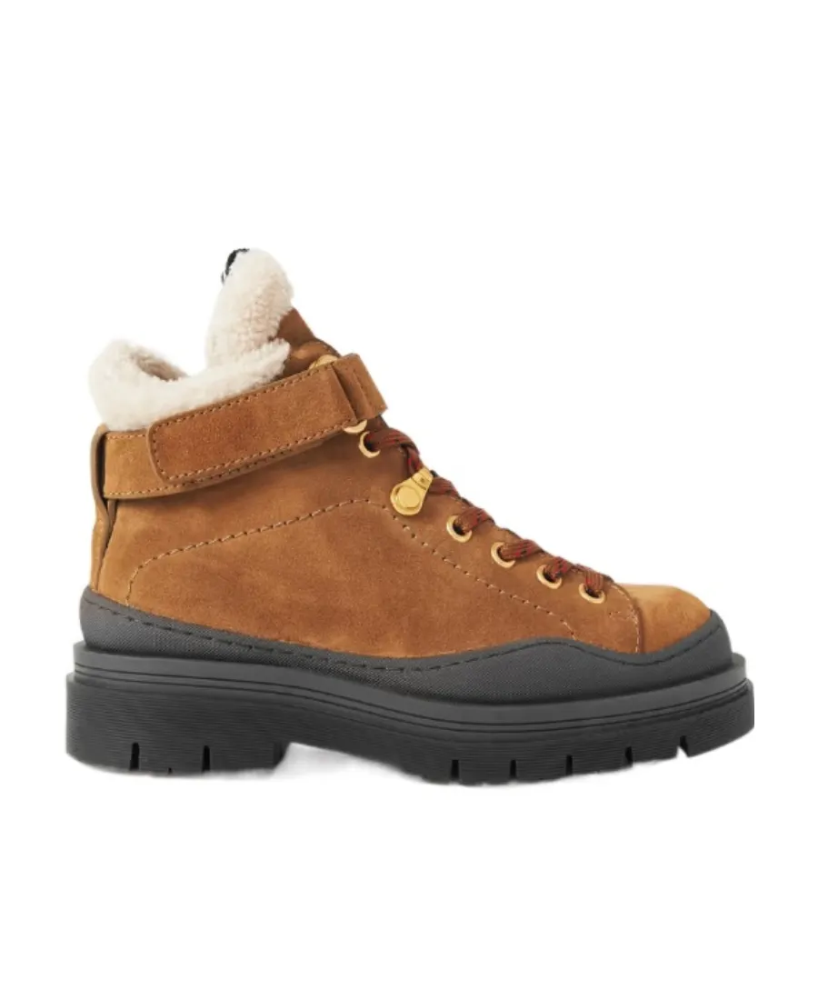 Jolya Hiking Boots