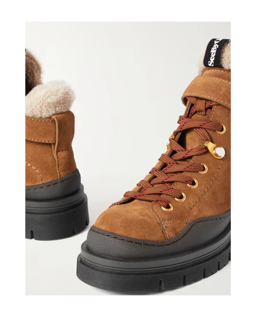 Jolya Hiking Boots