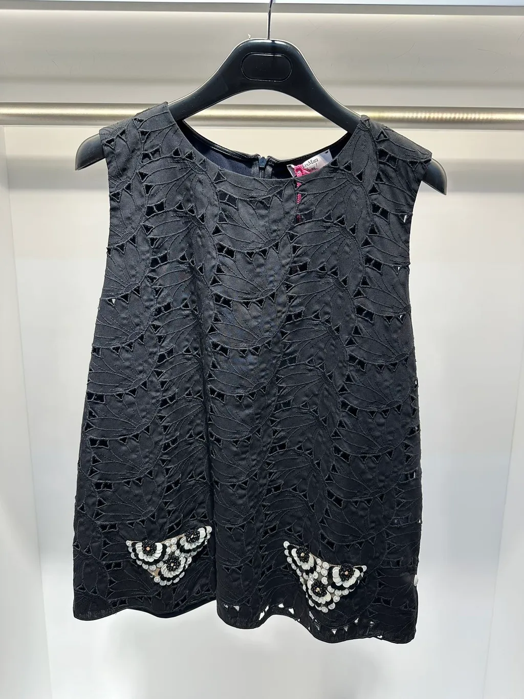 Sleeveless Vest