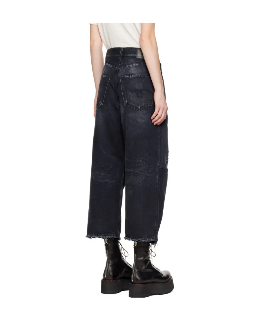 Distressed Cropped Jeans