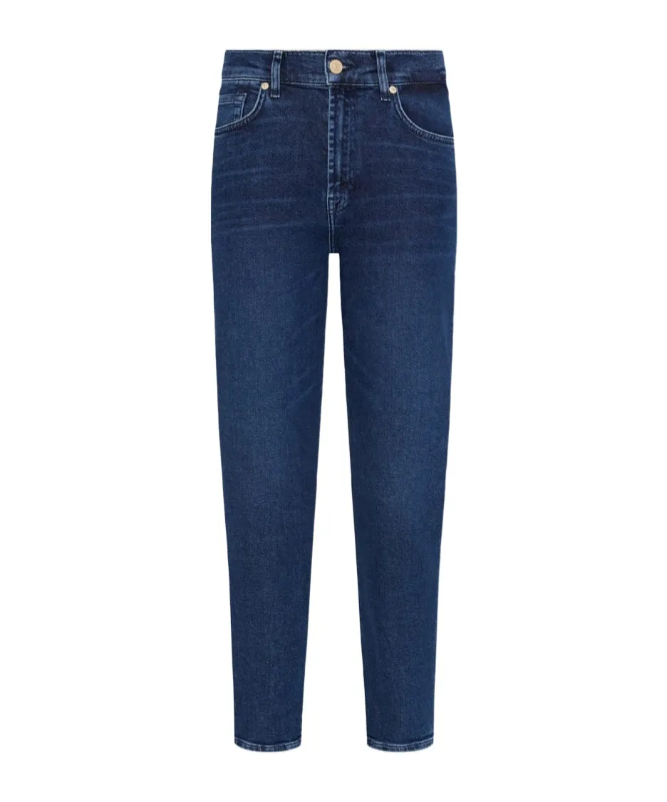Belt-Loop Jeans