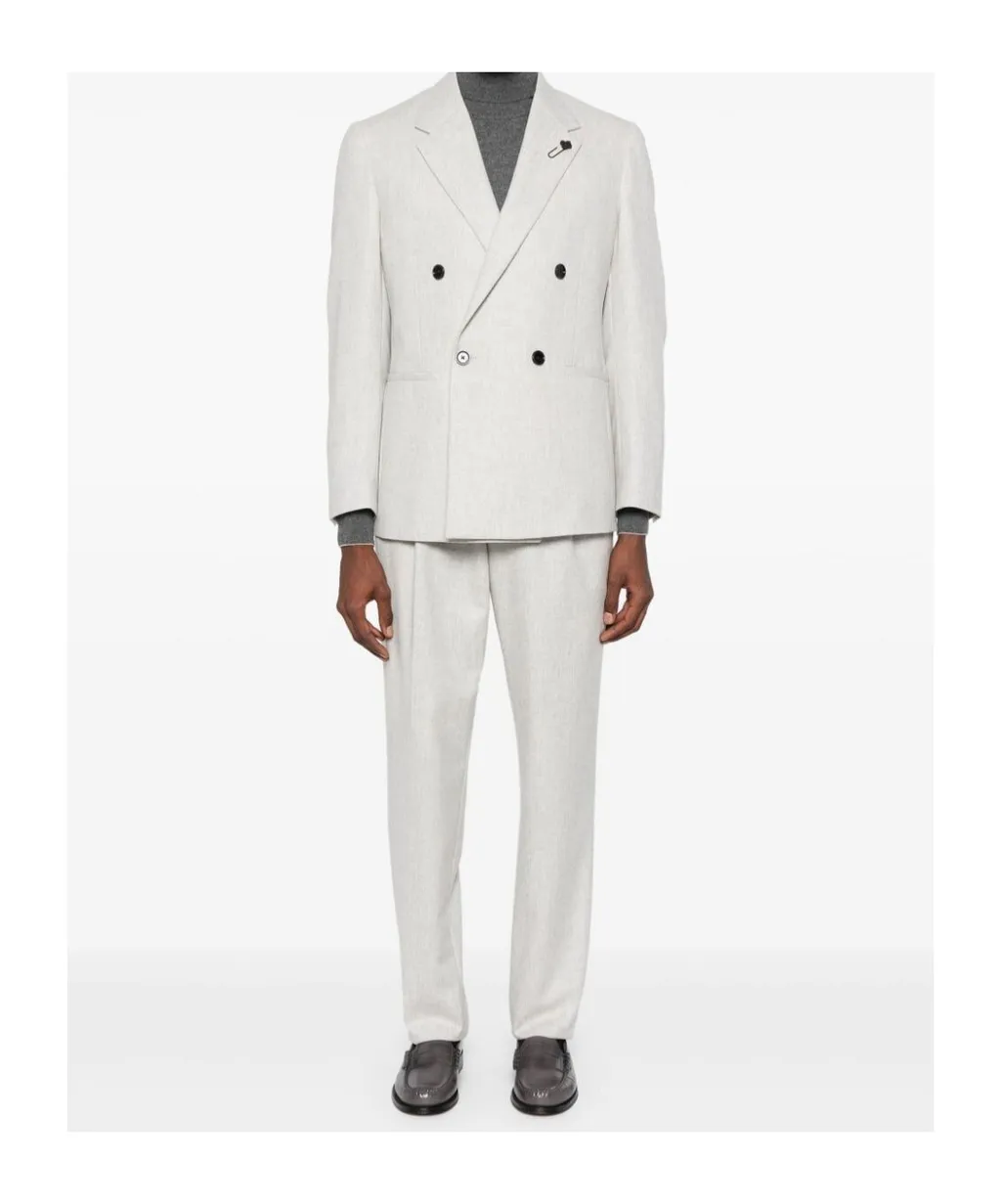 Logo-Brooch Suit
