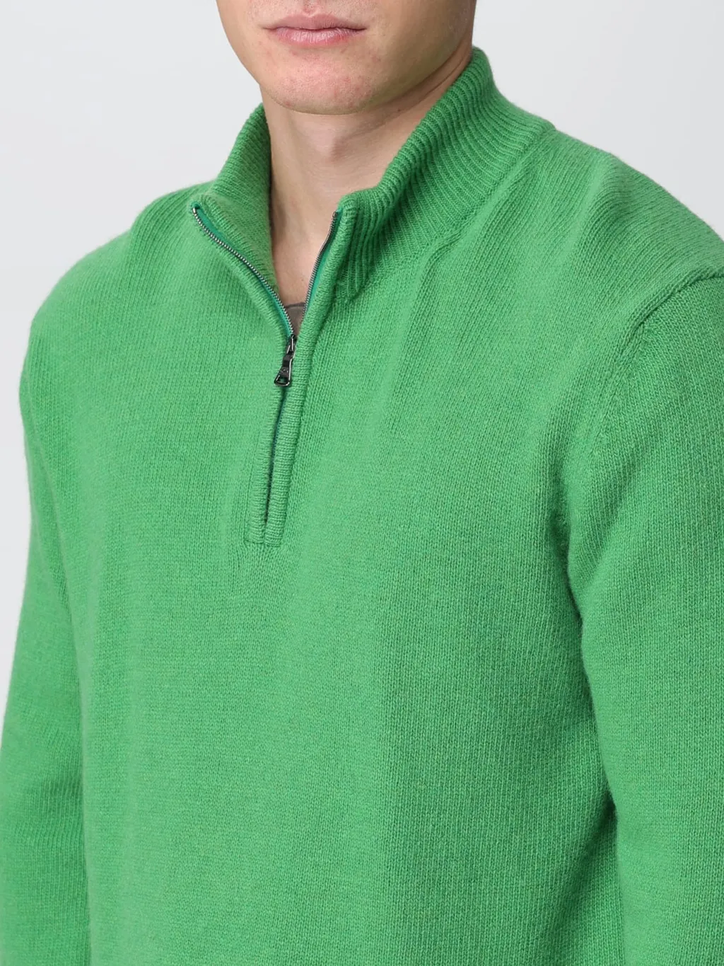 Long-Sleeved Semi-Zipper Open-Close Sweater