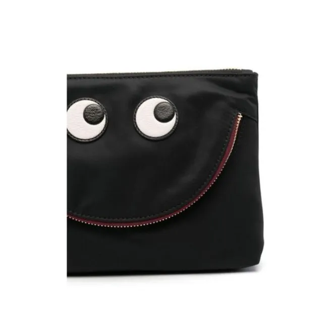 Zipper Clutch