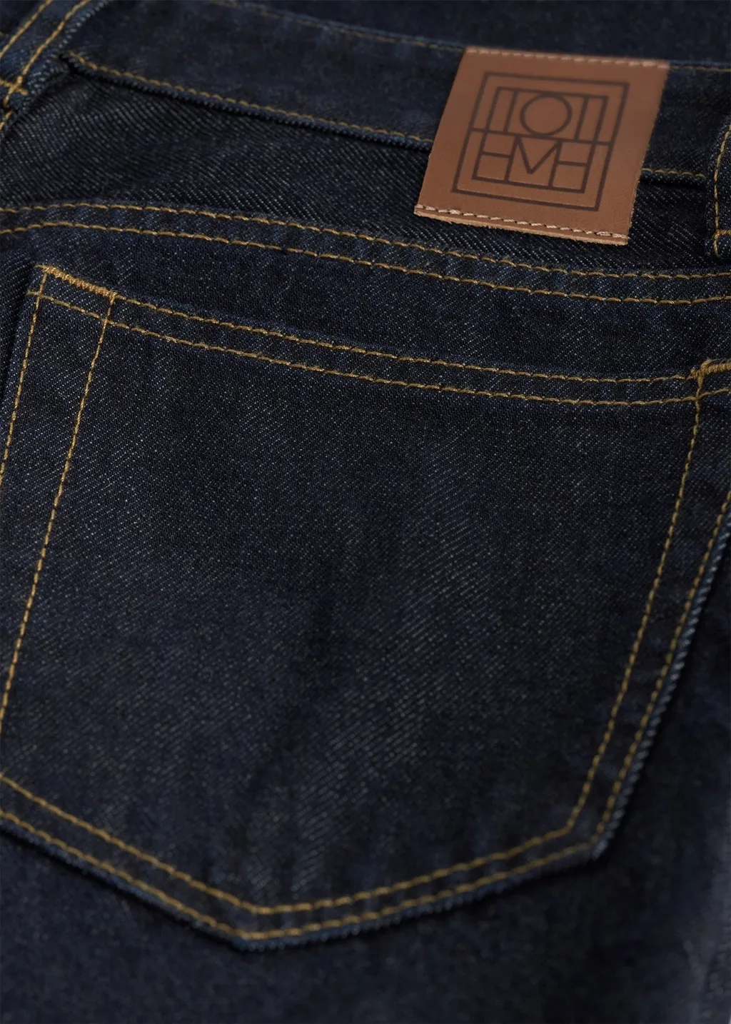 Low Tapered Jeans