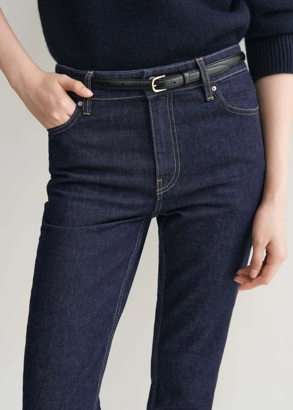 Low Tapered Jeans