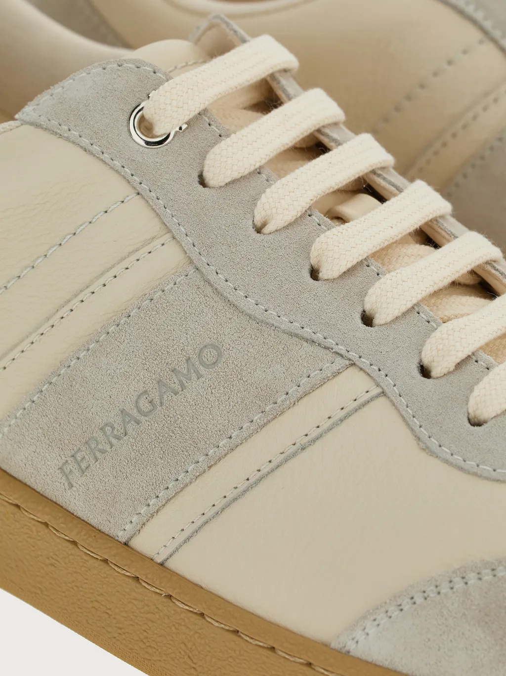 Logo Logo Low Upper Board Shoes